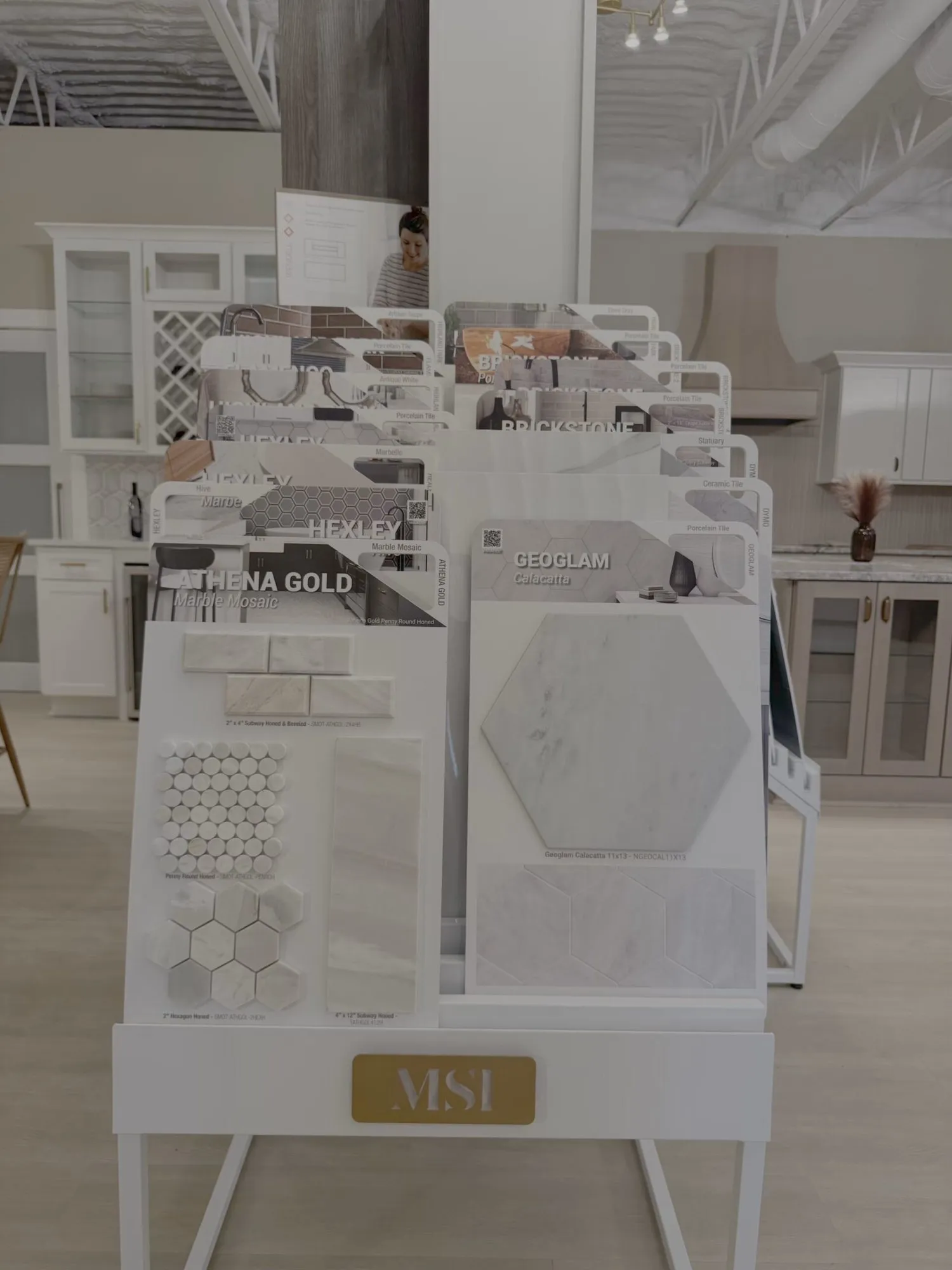 Tile and mosaic display
